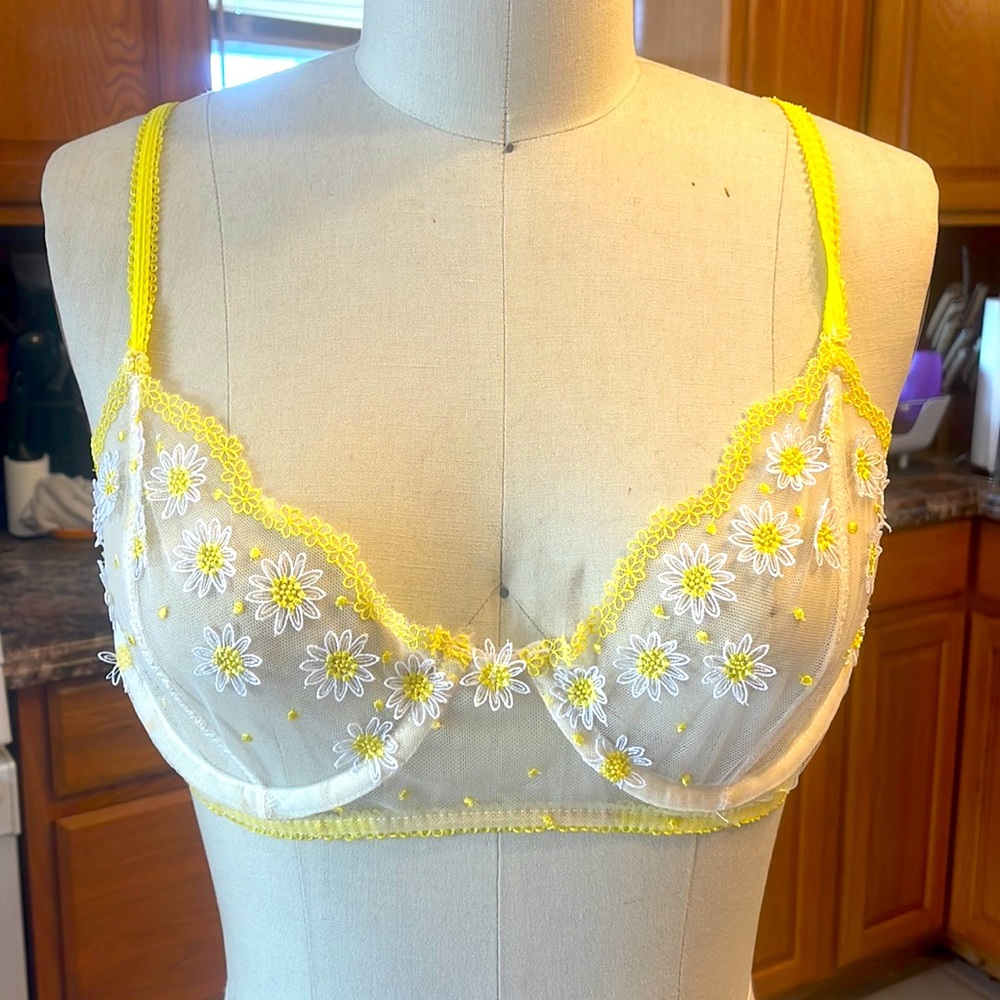 For love and lemons unlined Demi bra